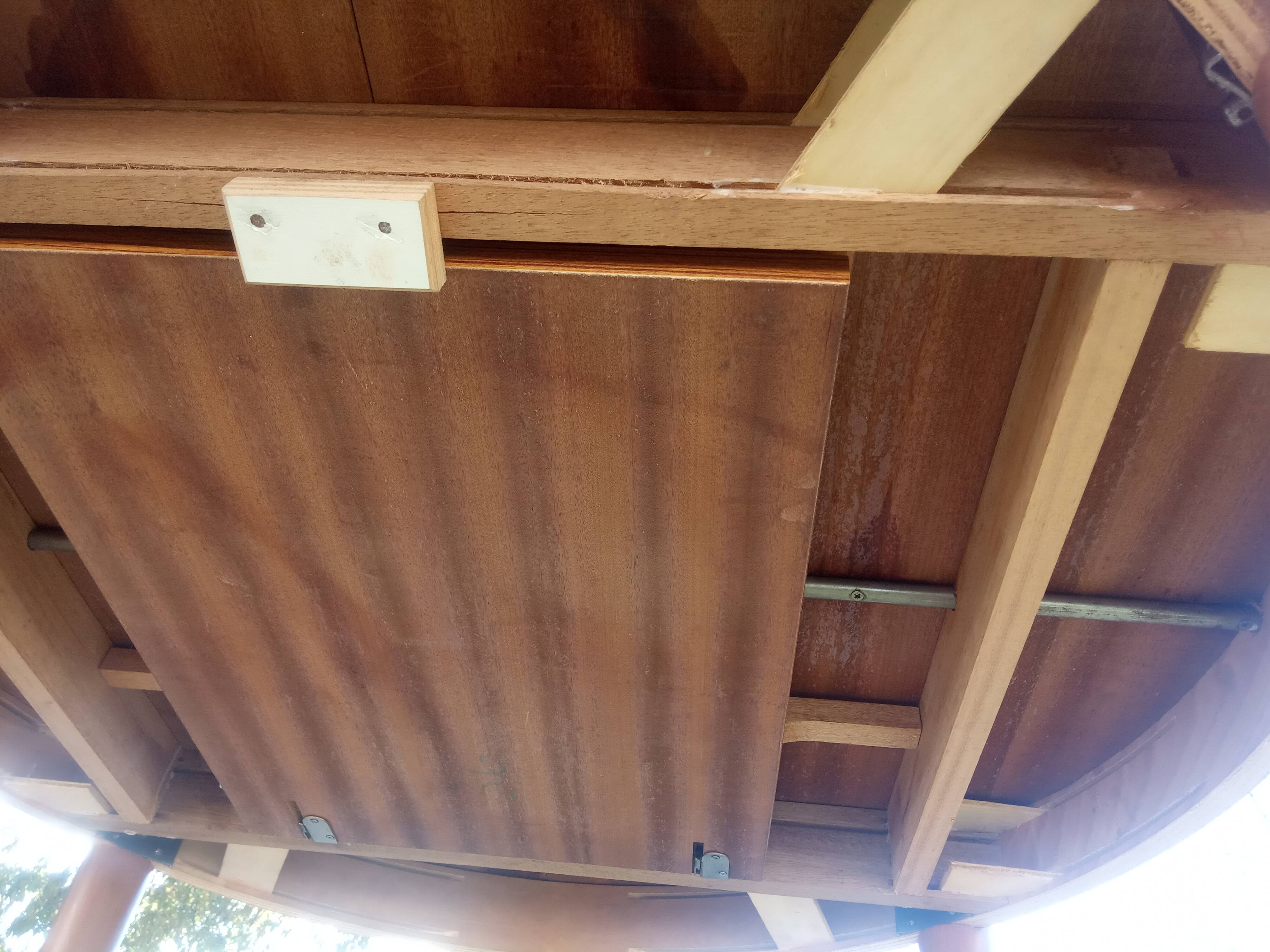 Table 50s 4/6 people