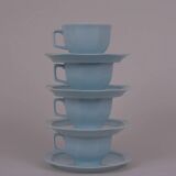 Porcelain cups and saucers x4