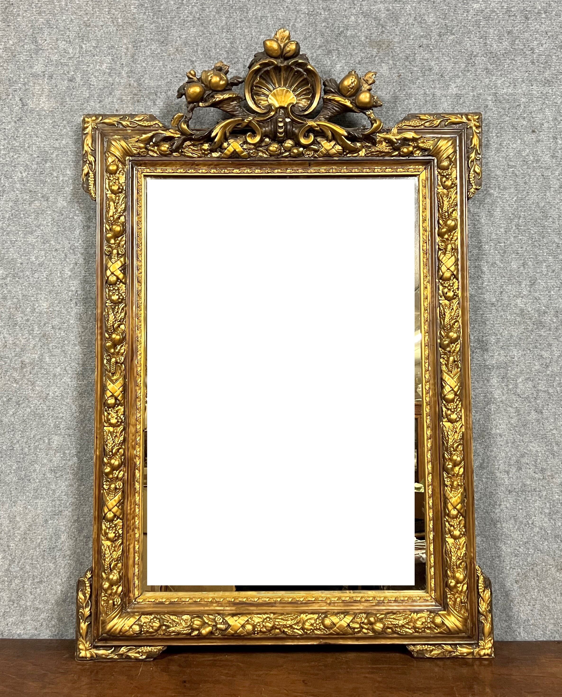Miroir doré époque Napoléon III vers 1850-1880, 122x82 cm