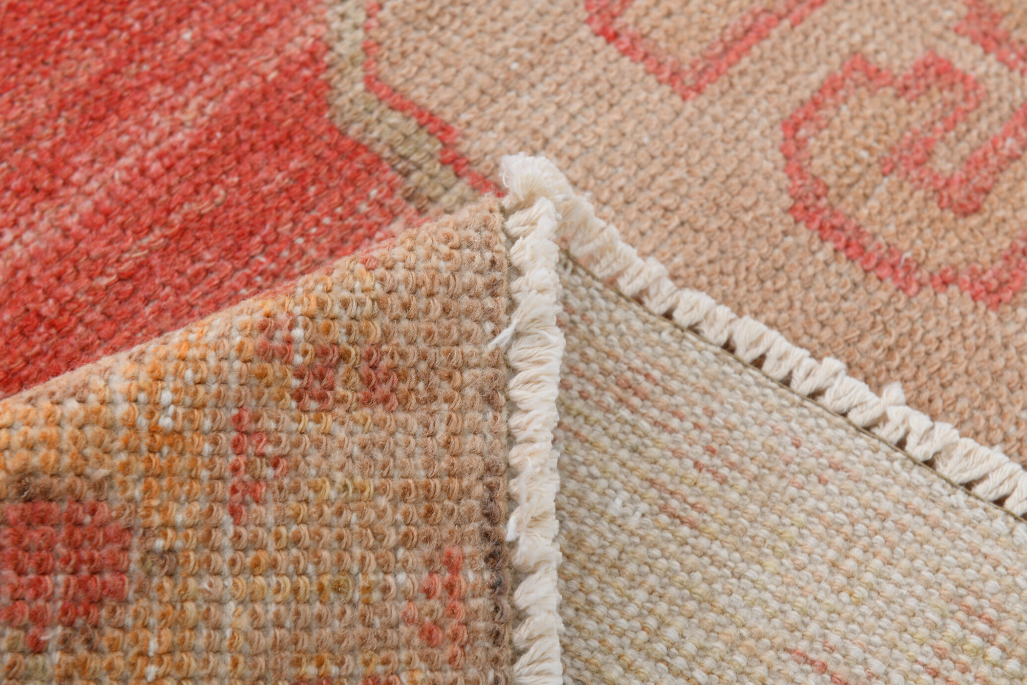 5x9 pale red & tan beige vintage rug 146x279cm