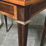 Small Louis XVI style desk in marquetry.