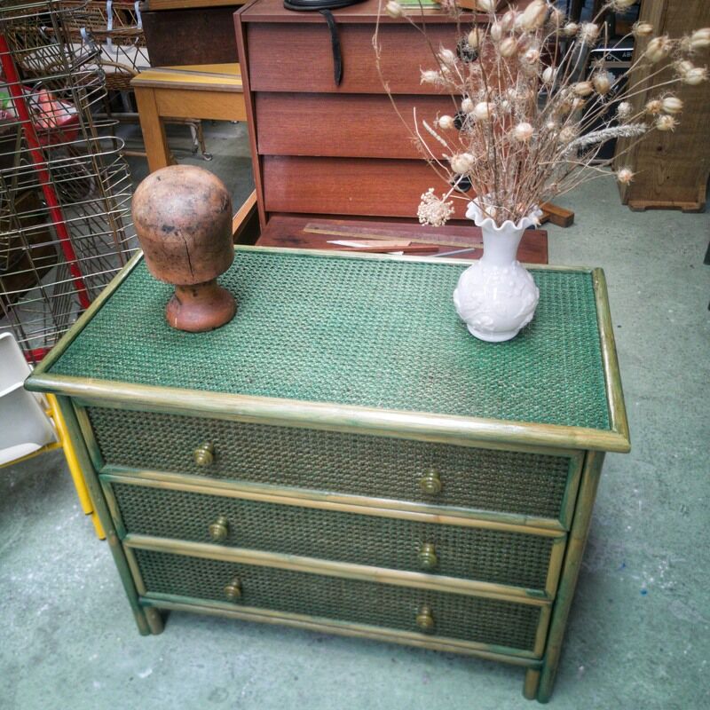 Commode en rotin et cannage