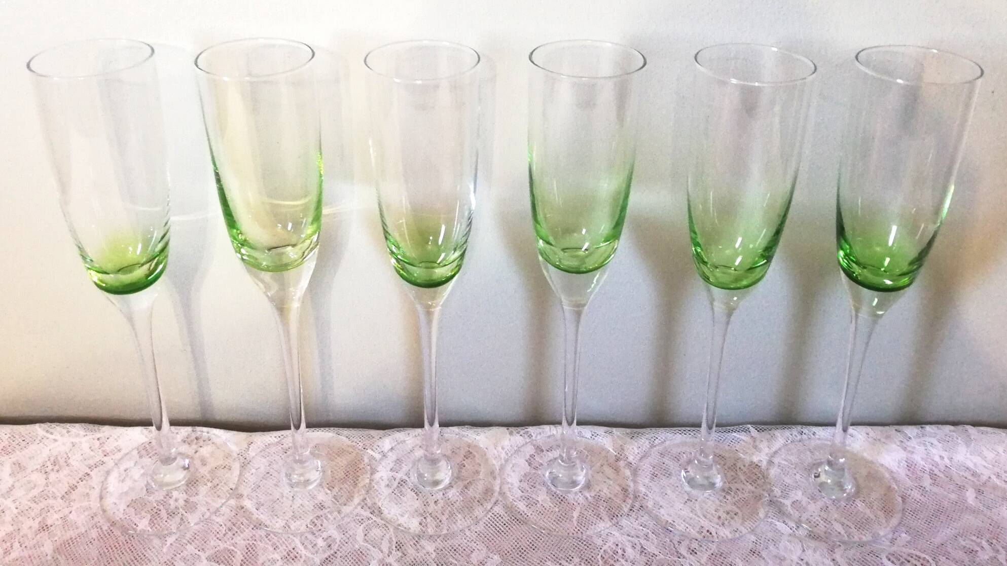 6 champagne flutes