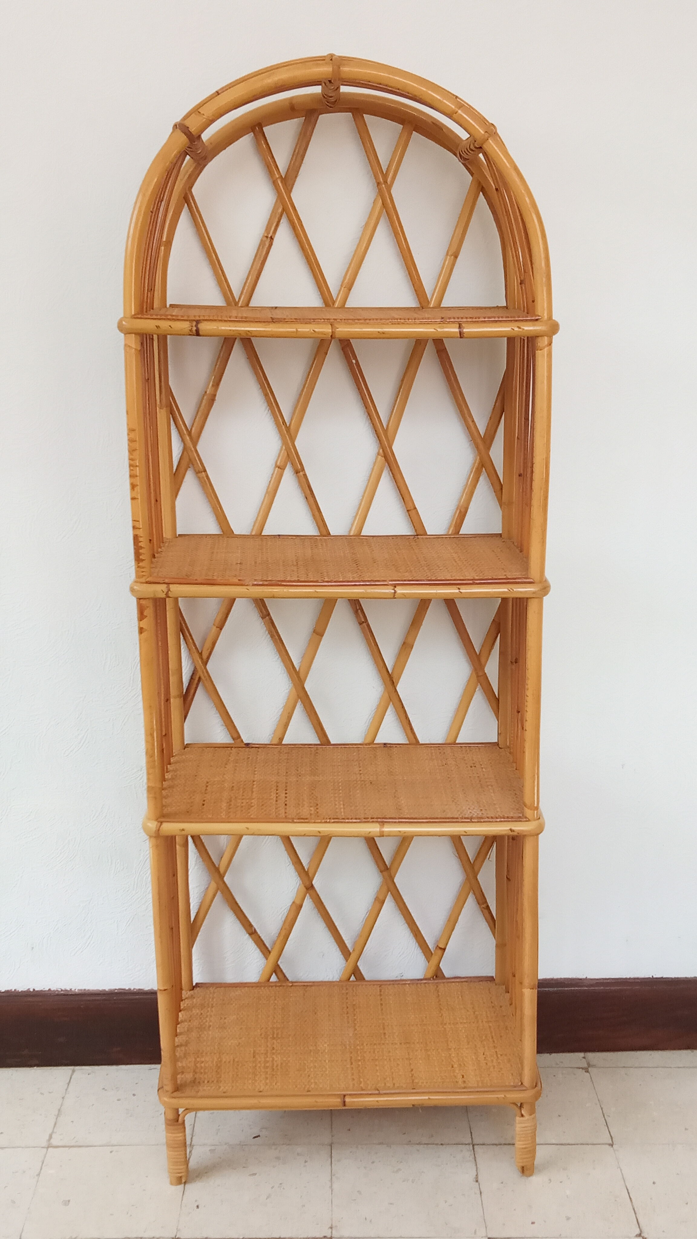 Bookcase in rattan 60/70