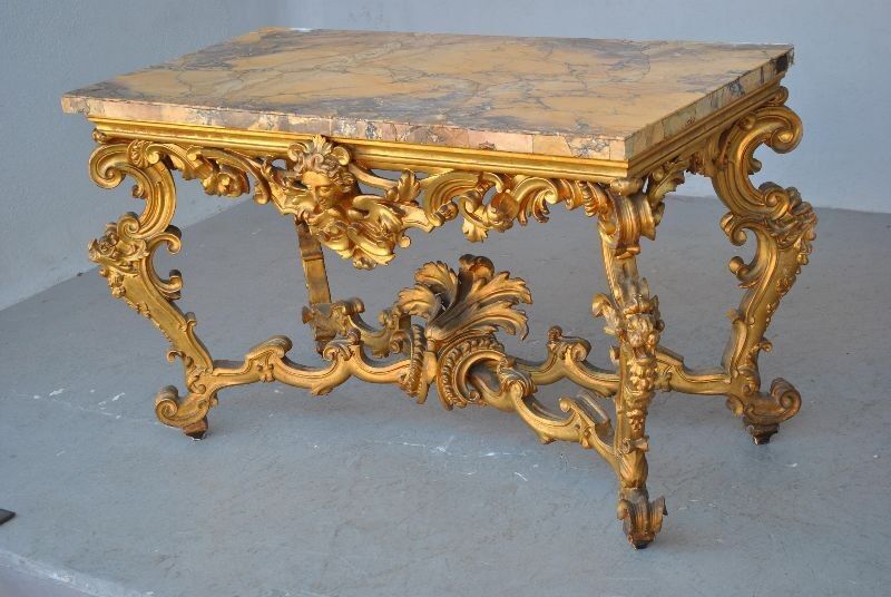 Console rocaille bois doré marbre romain XVIIème