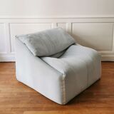 Fauteuil et ottoman "Plumy" de Annie Hieronimus, Cinna, 1980