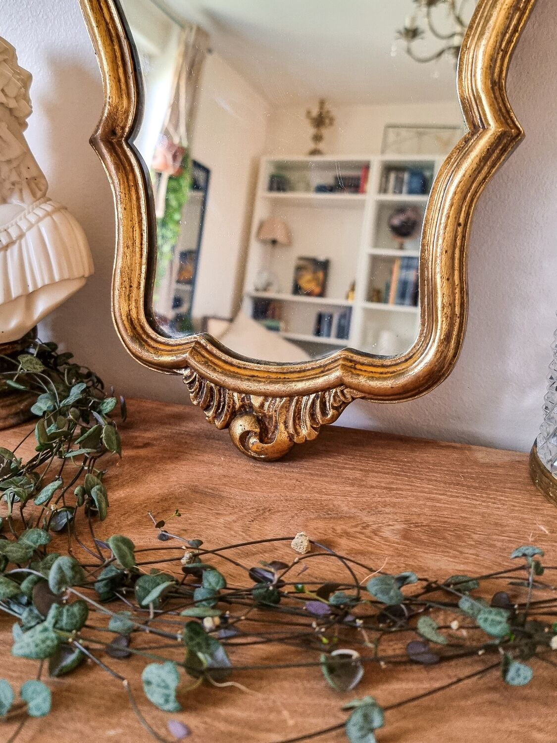 Small baroque mirror louis xv style