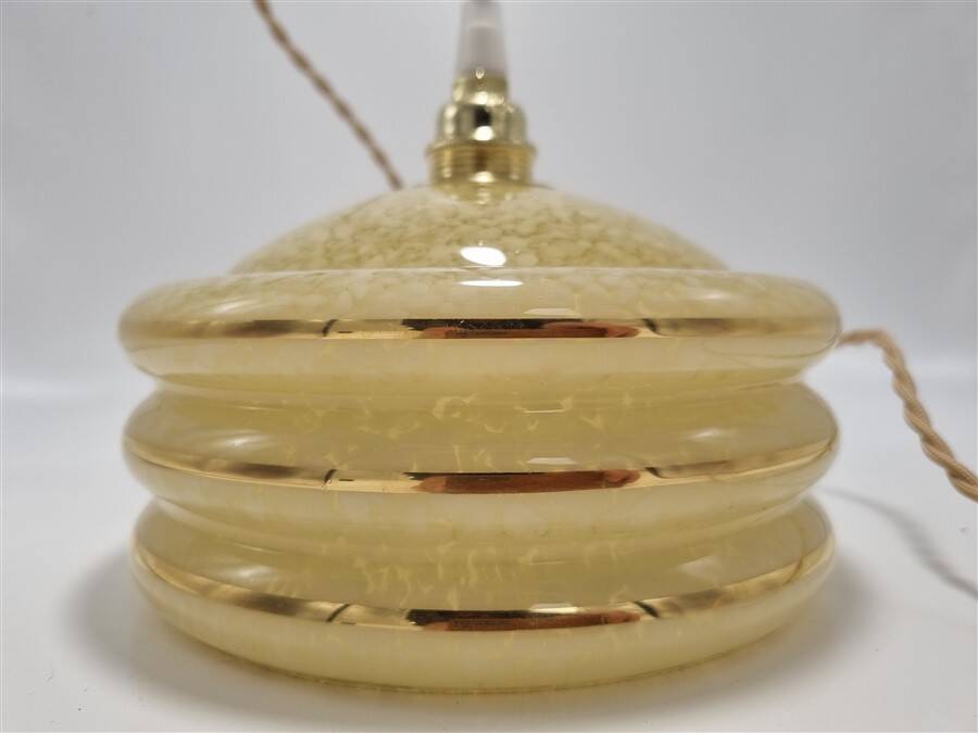 Suspension en verre moucheté