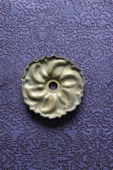 1 bronze decoration, bronze cover, furniture decoration, handle trim, locksmithing, 3343