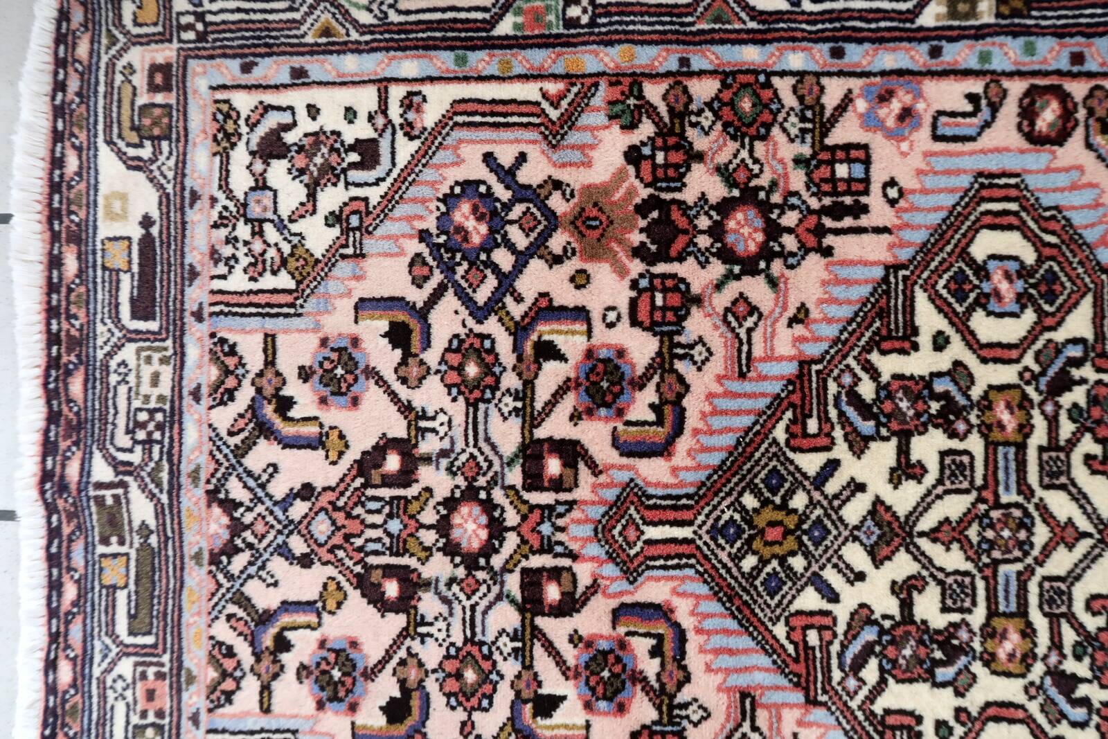 Tapis vintage Malayer fait main 84x120 cm en laine rose et vert - 1C1047