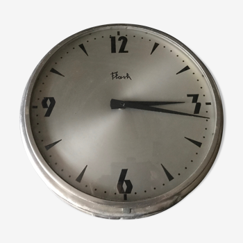 Flash industrial clock