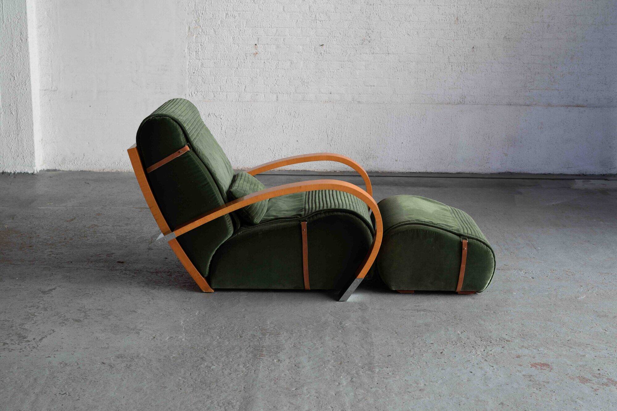 ‘Casablanca’ lounge chair with ottoman by Jamie Tresserra