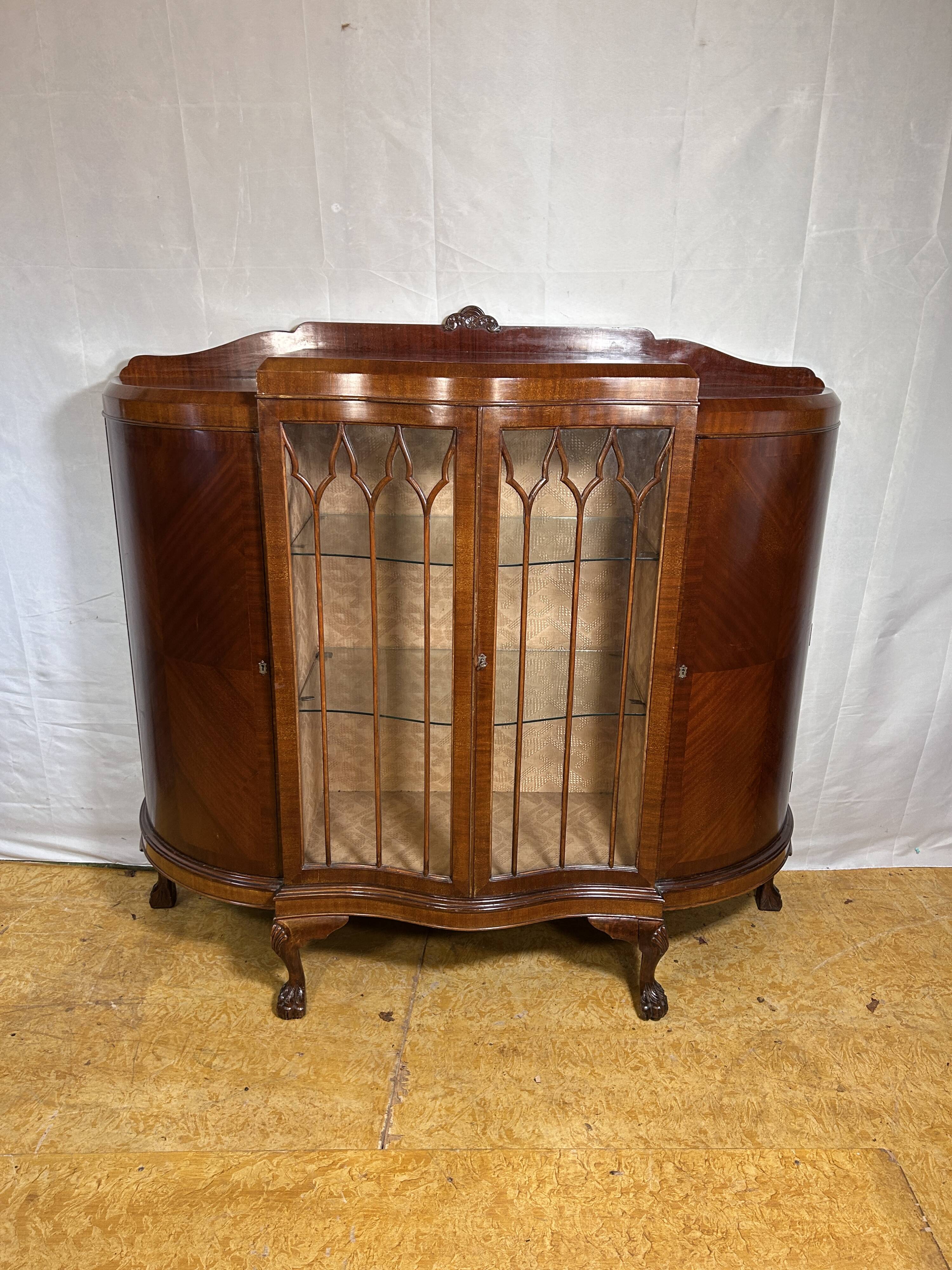 Late Victorian / Early Edwardian Display Cabinet (1880–1900)  A truly charm