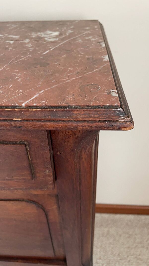 Table de chevet ancienne en bois et marbre