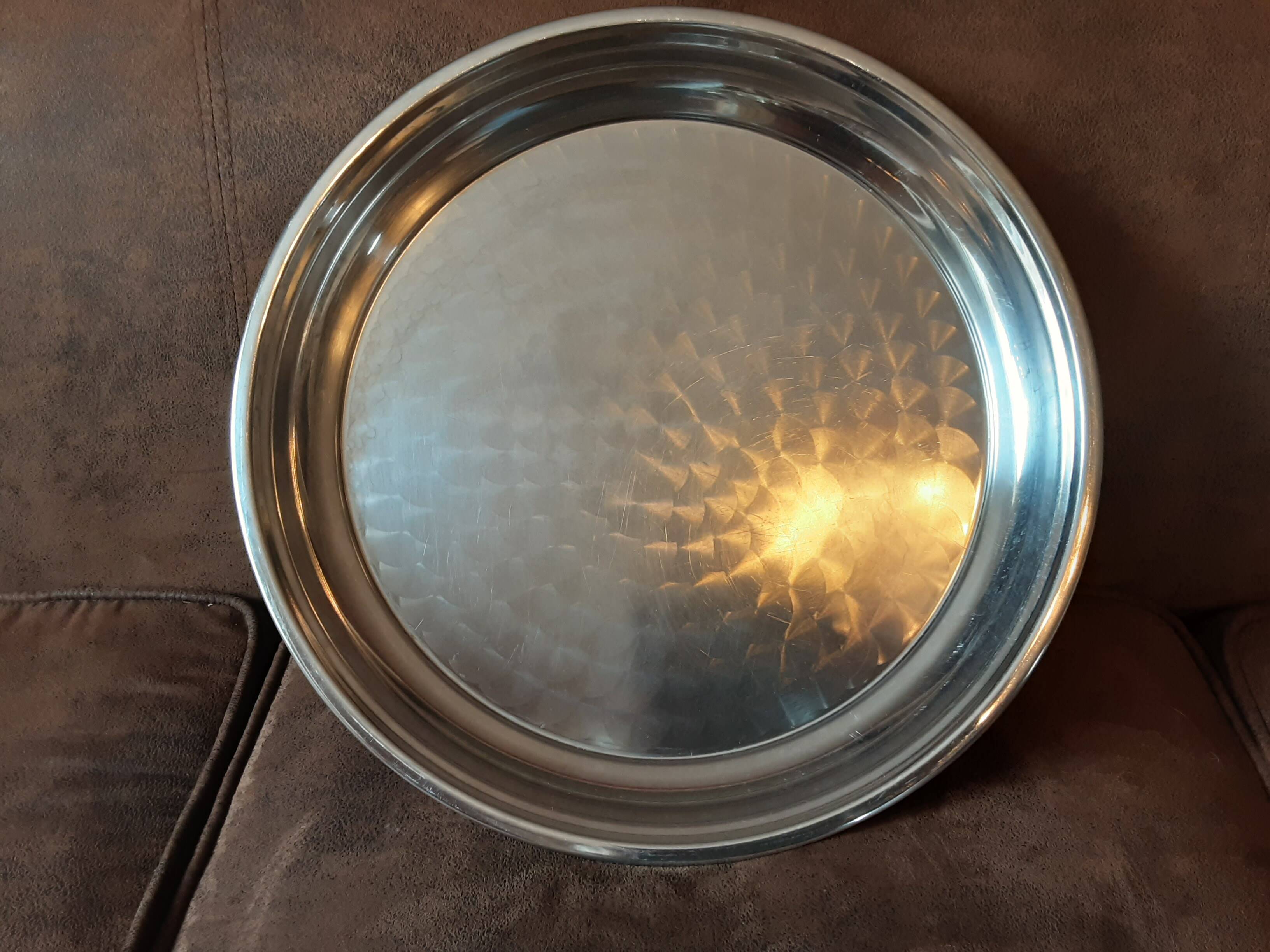 The Chaise Longue metal tray.