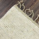 Traditional handmade Moroccan rug 250cmx150cm