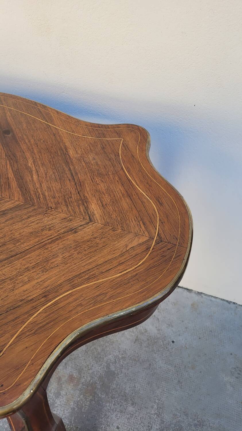 Napoleon III violin-shaped middle desk table 19th in marquetry