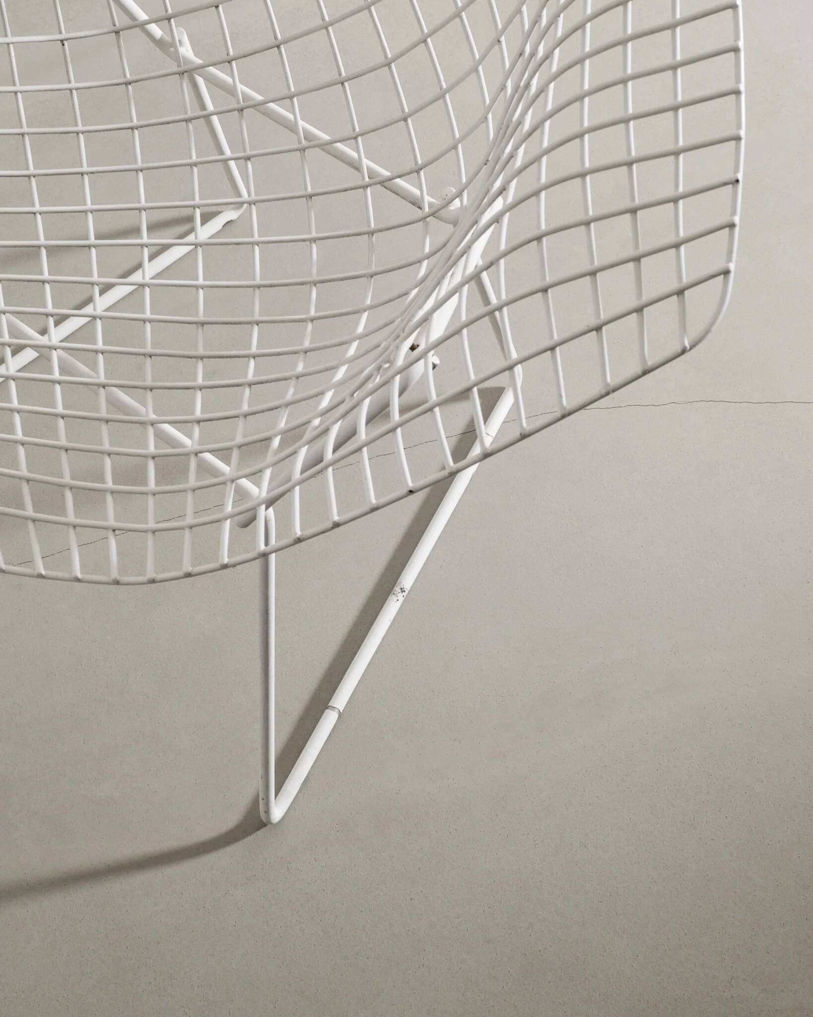 Vintage Mid Century White Metal Diamond Chairs by Harry Bertoia, 1950s