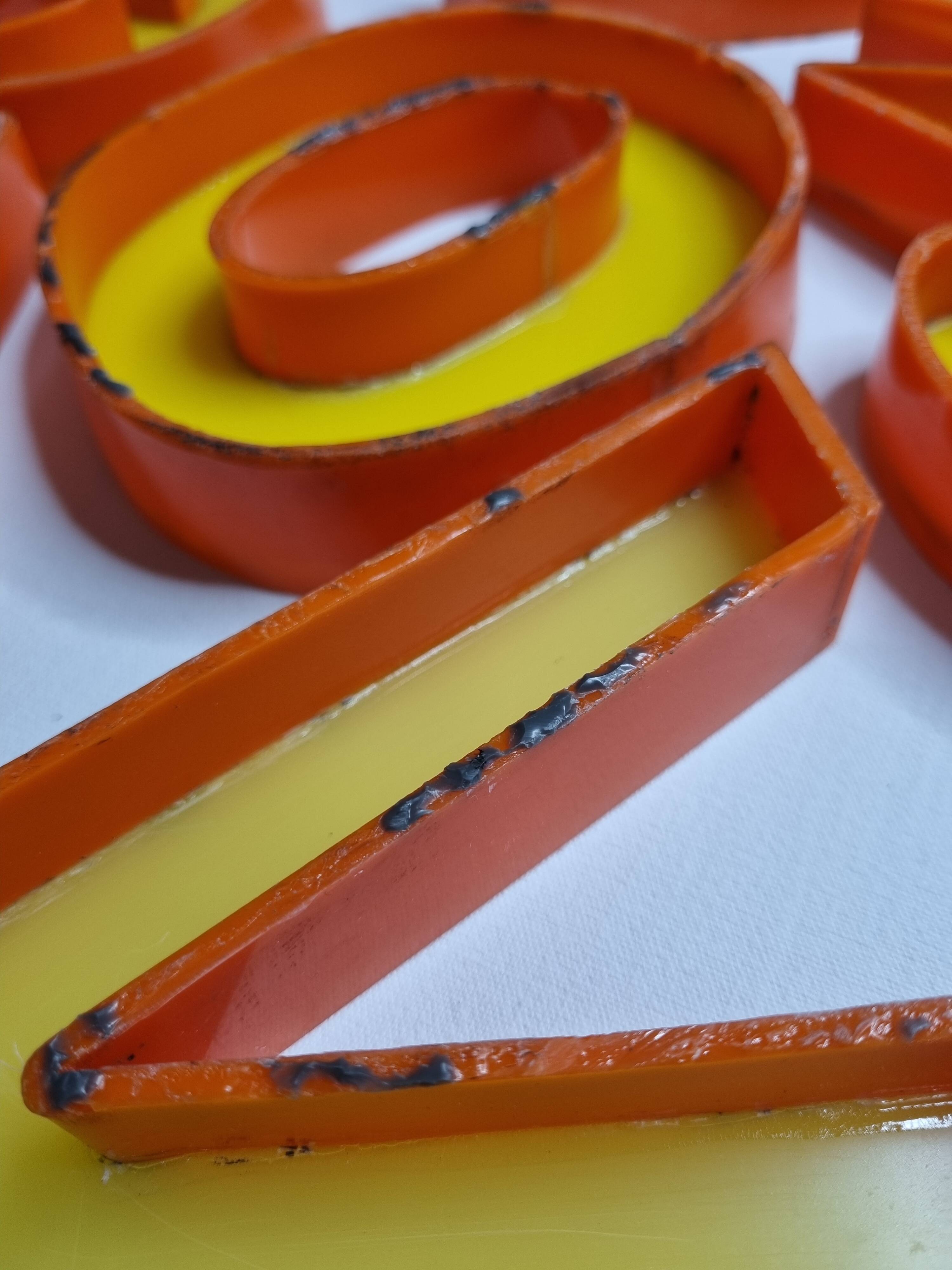 Set of 19 "pop" sign letters, 20 cm