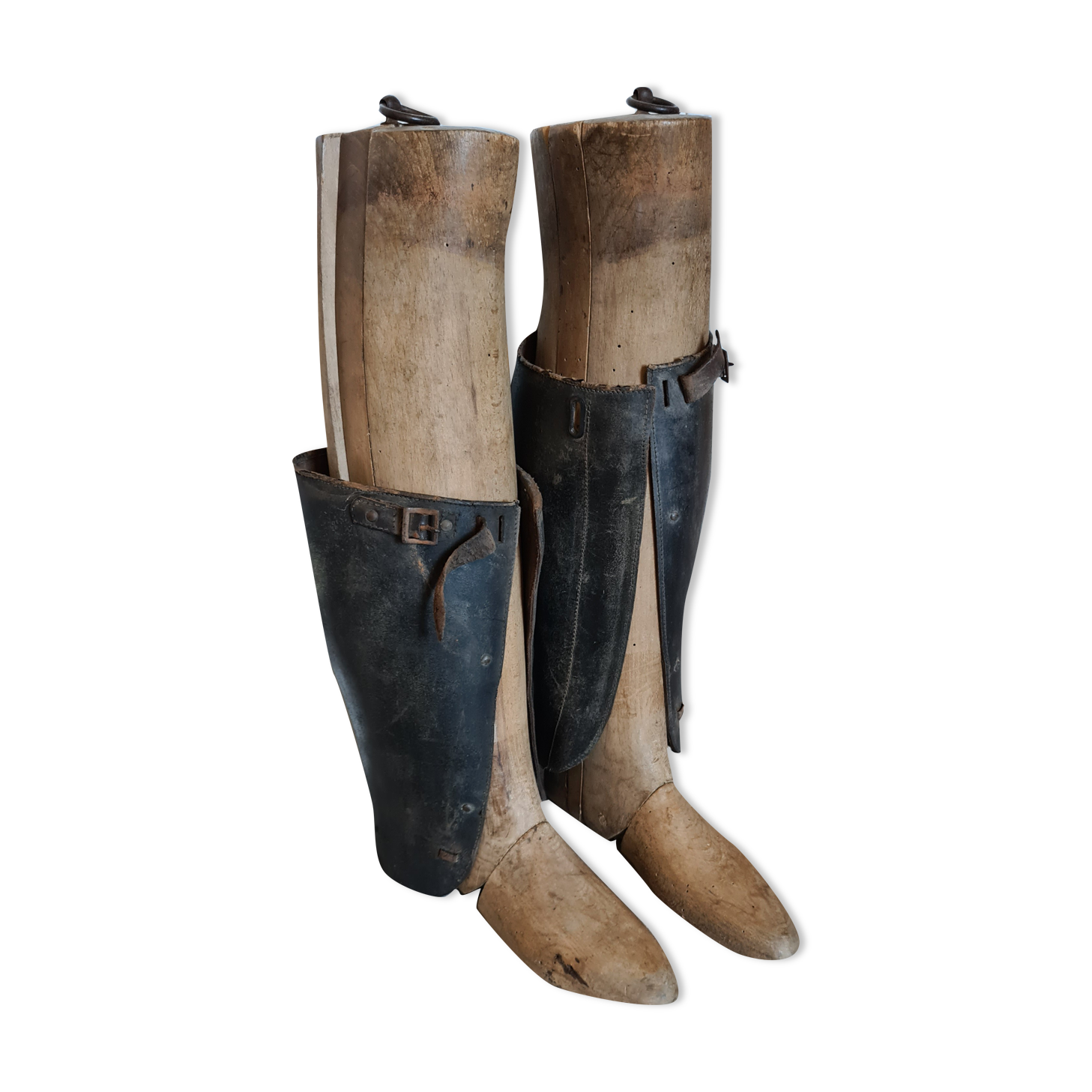 Anciens embauchoirs à bottes en bois