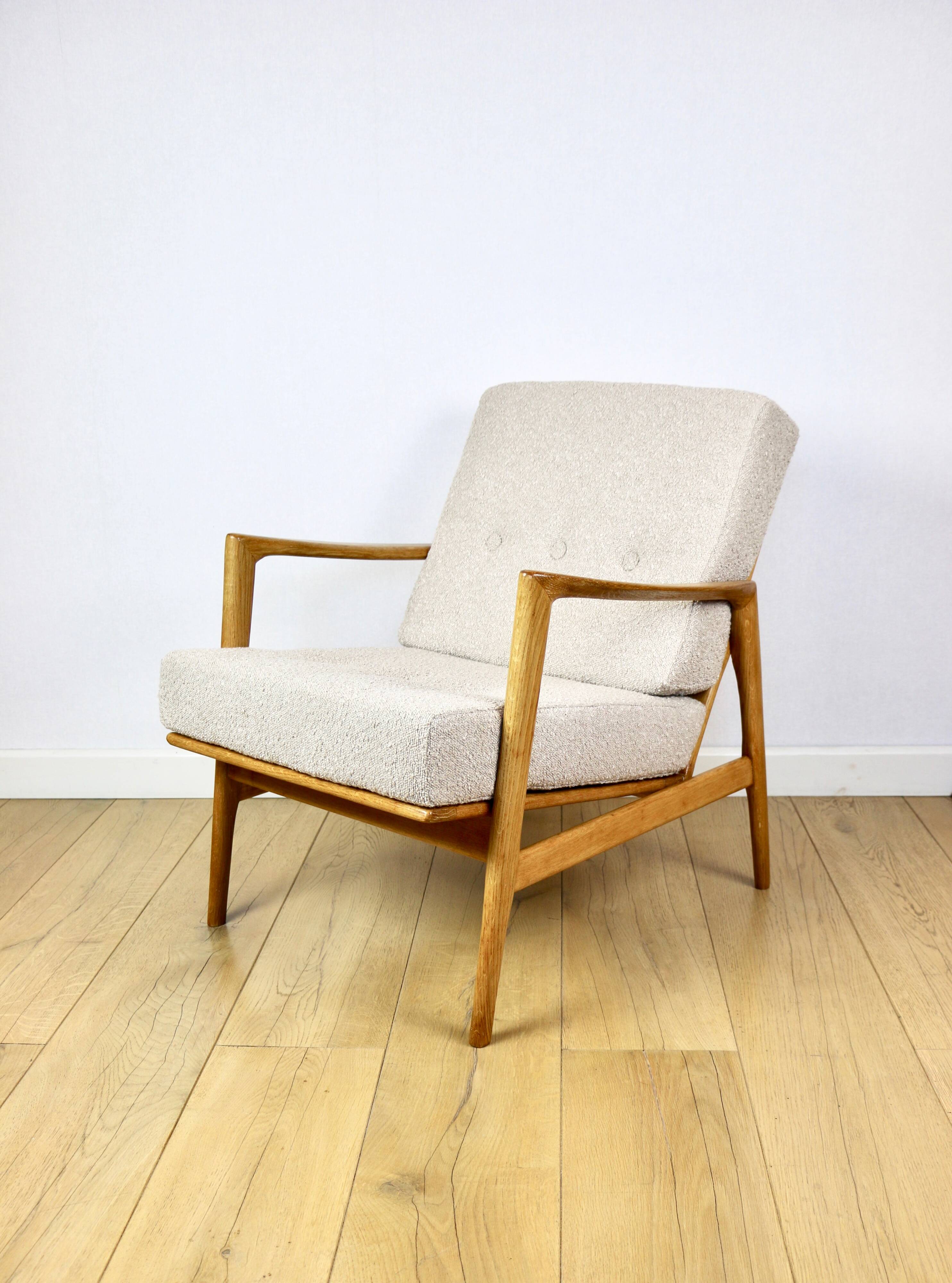 PRL armchair "Stefan" wooden oak vintage beige boucle