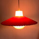 Suspension vintage en plastique rouge et beige