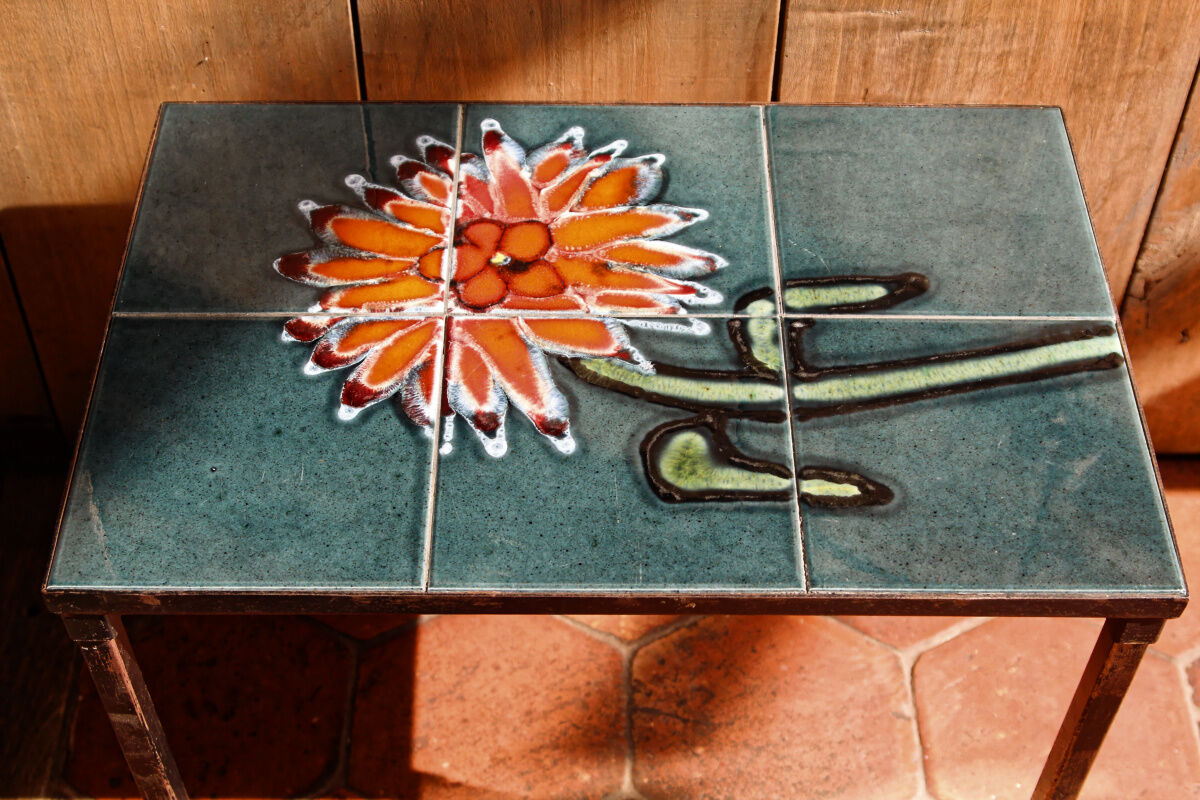 Vintage coffee table 70s