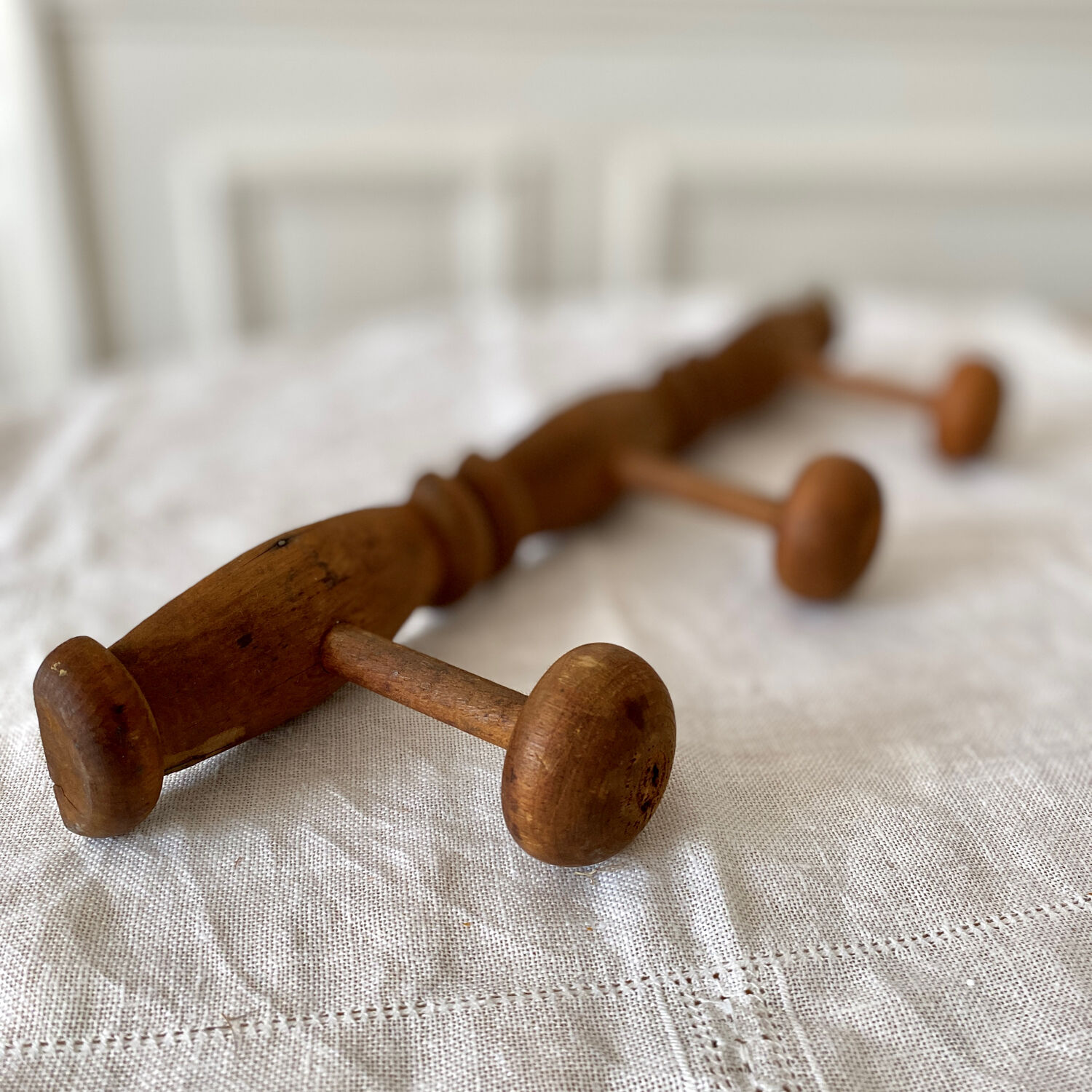 Wooden hook 3 branches