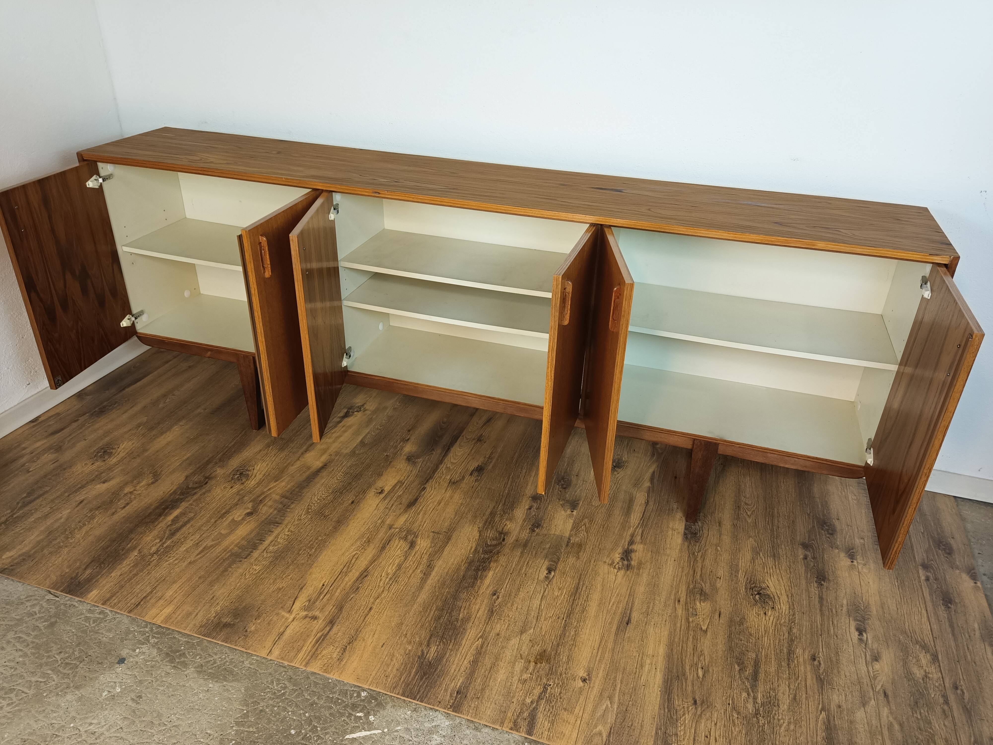 Scandinavian sideboard Van pelt