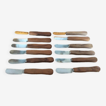 12 cheese knives