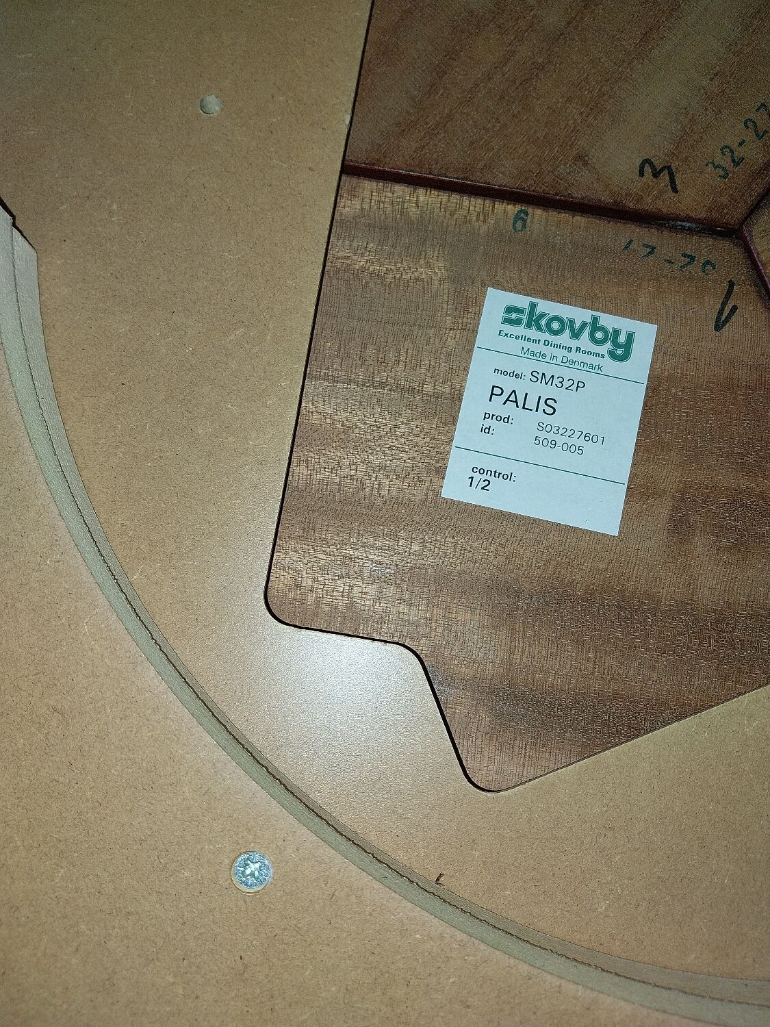 Extensible dining table design SM33 – Skovby, Made in Denmark