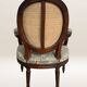 Fauteuil médaillon de style Louis XVI
