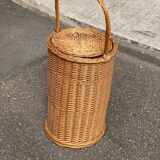 Round woven rattan and wicker umbrella holder with handle