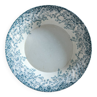 Old dish