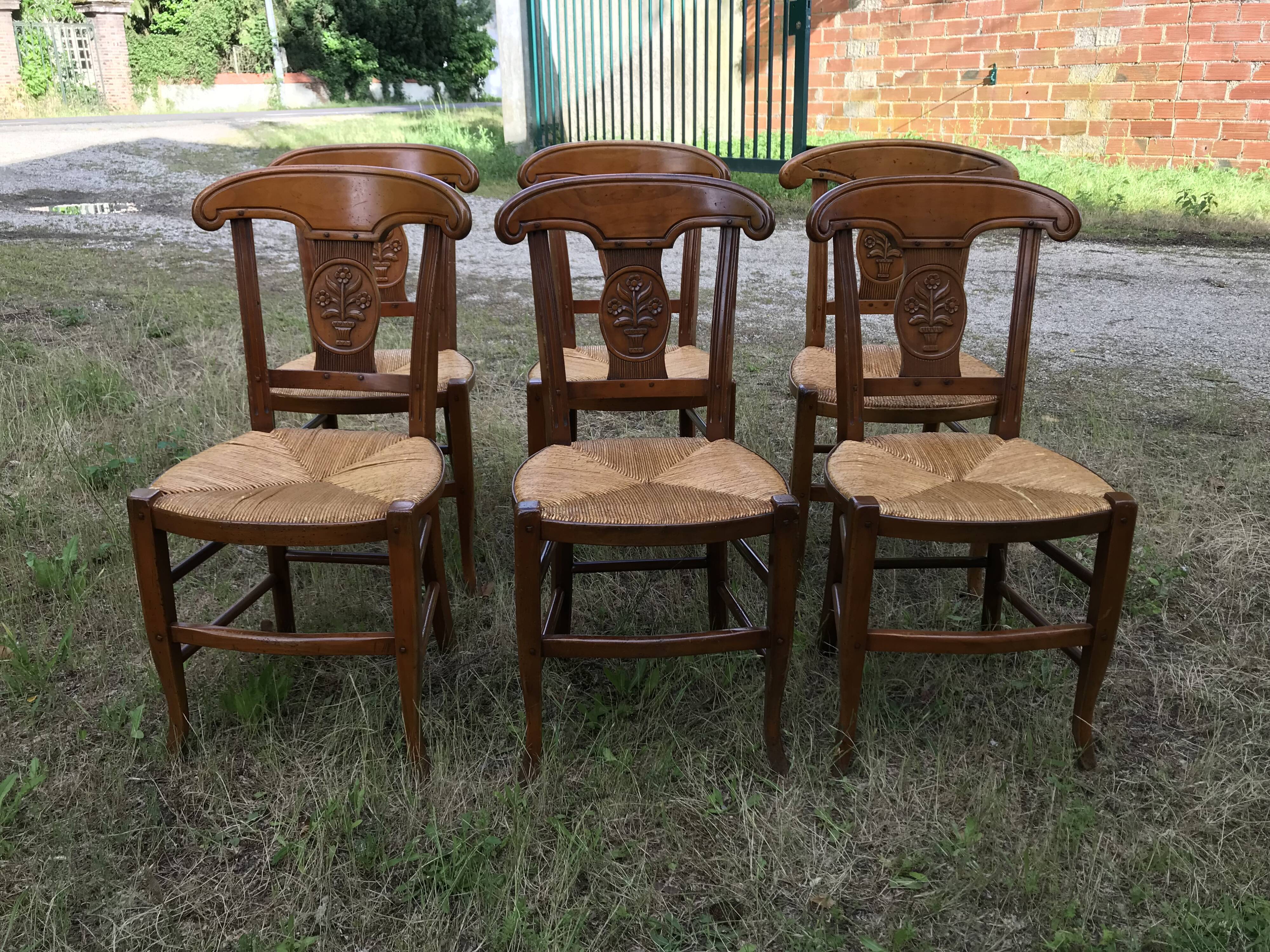 6 chairs mulched Louis Philippe
