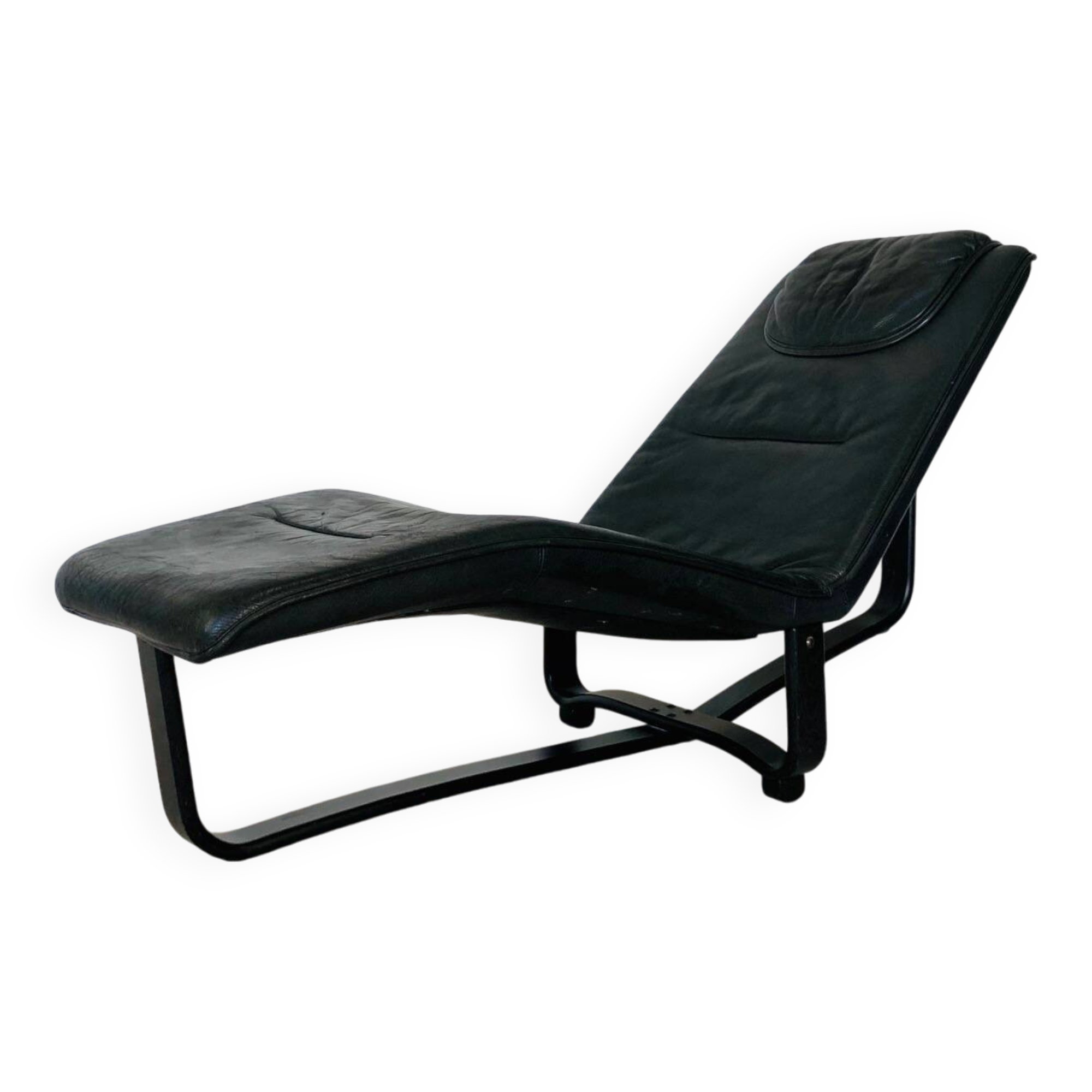 Chaise longue vintage en cuir noir du milieu du siècle par ingmar relling