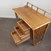 Bureau et sa chaise en rotin