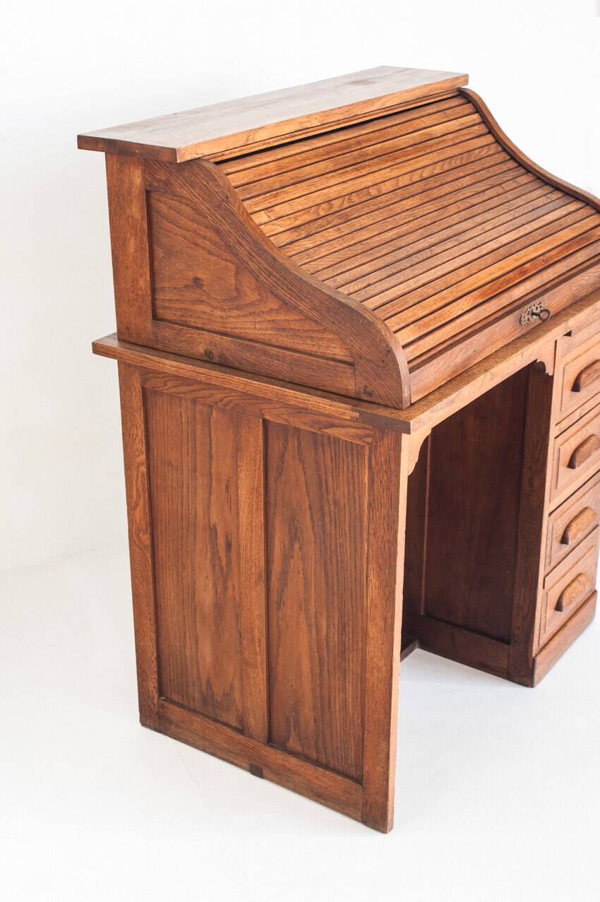 Vintage desk - secretary. Oak wood. France, 1940s