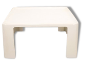 Table basse en fibre de verre