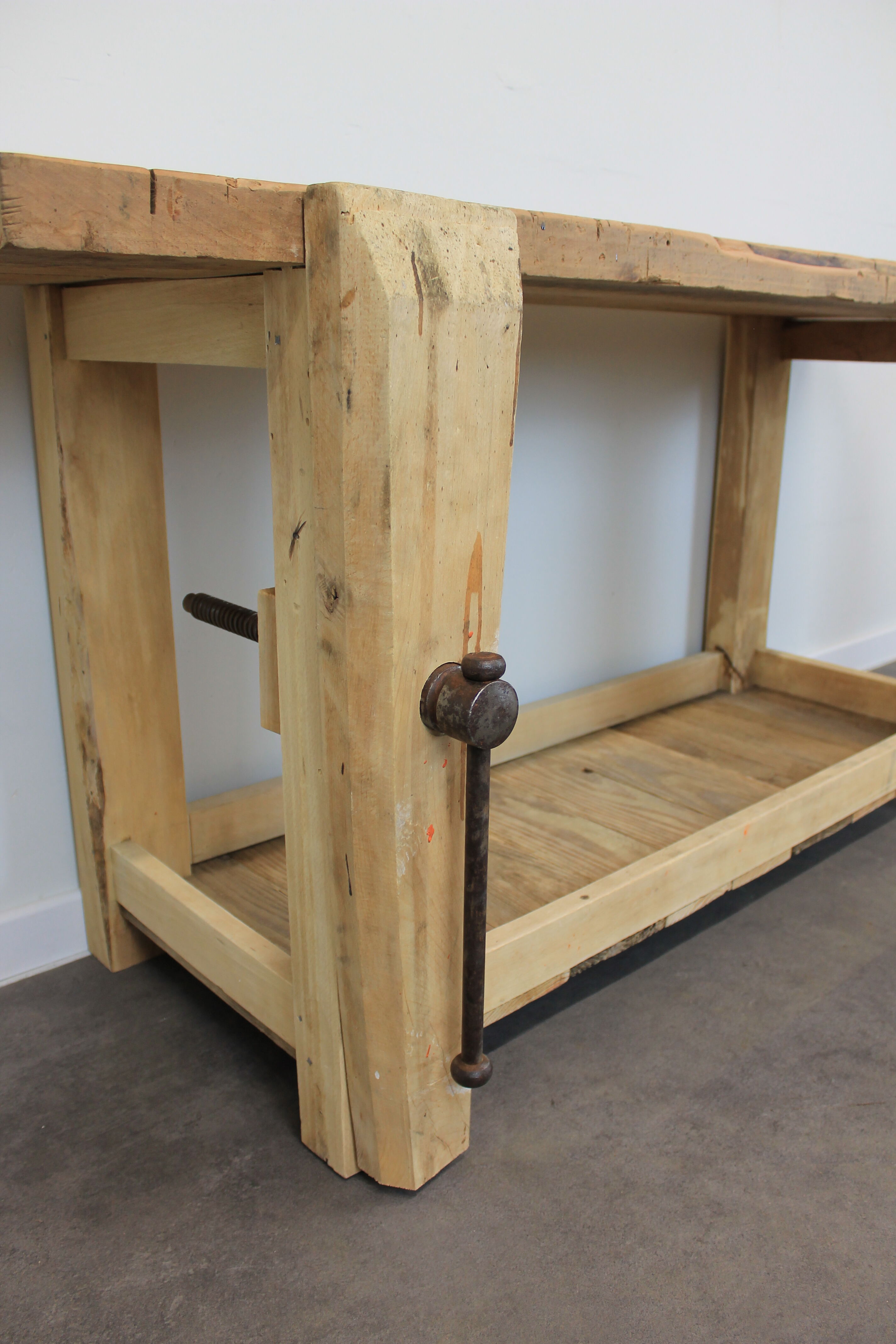 Carpenter's establishment