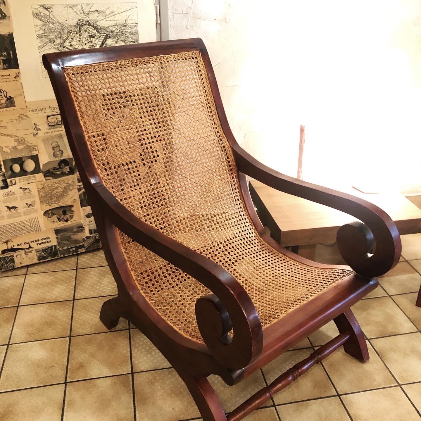 Pair of planter's chairs