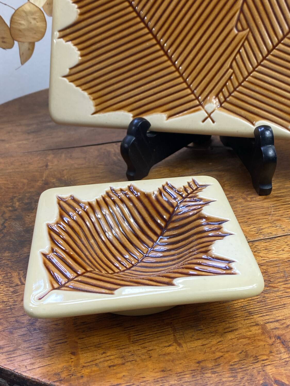 Verceram ceramic tray and butter dish