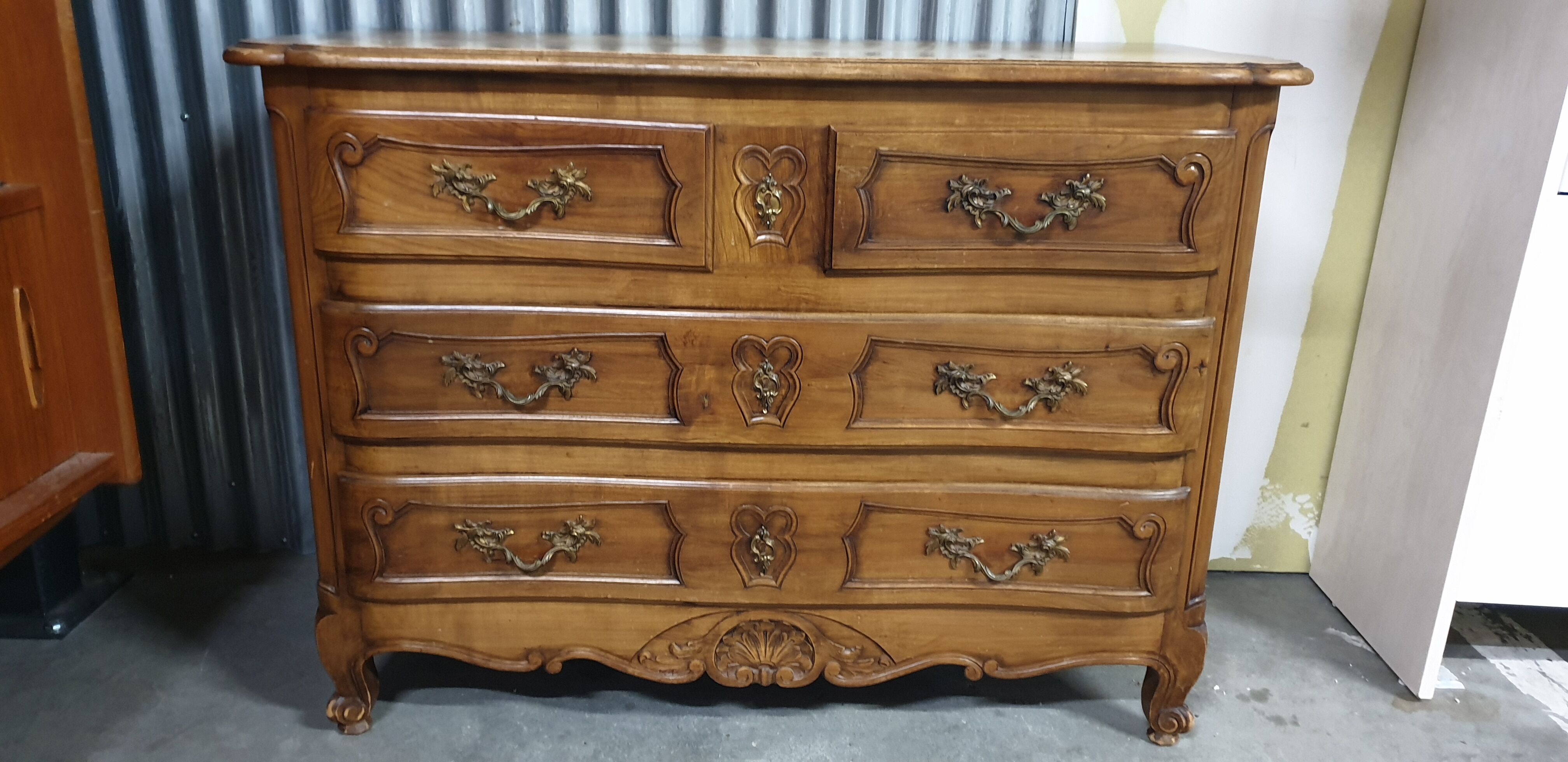Commode louis xv 3 drawers