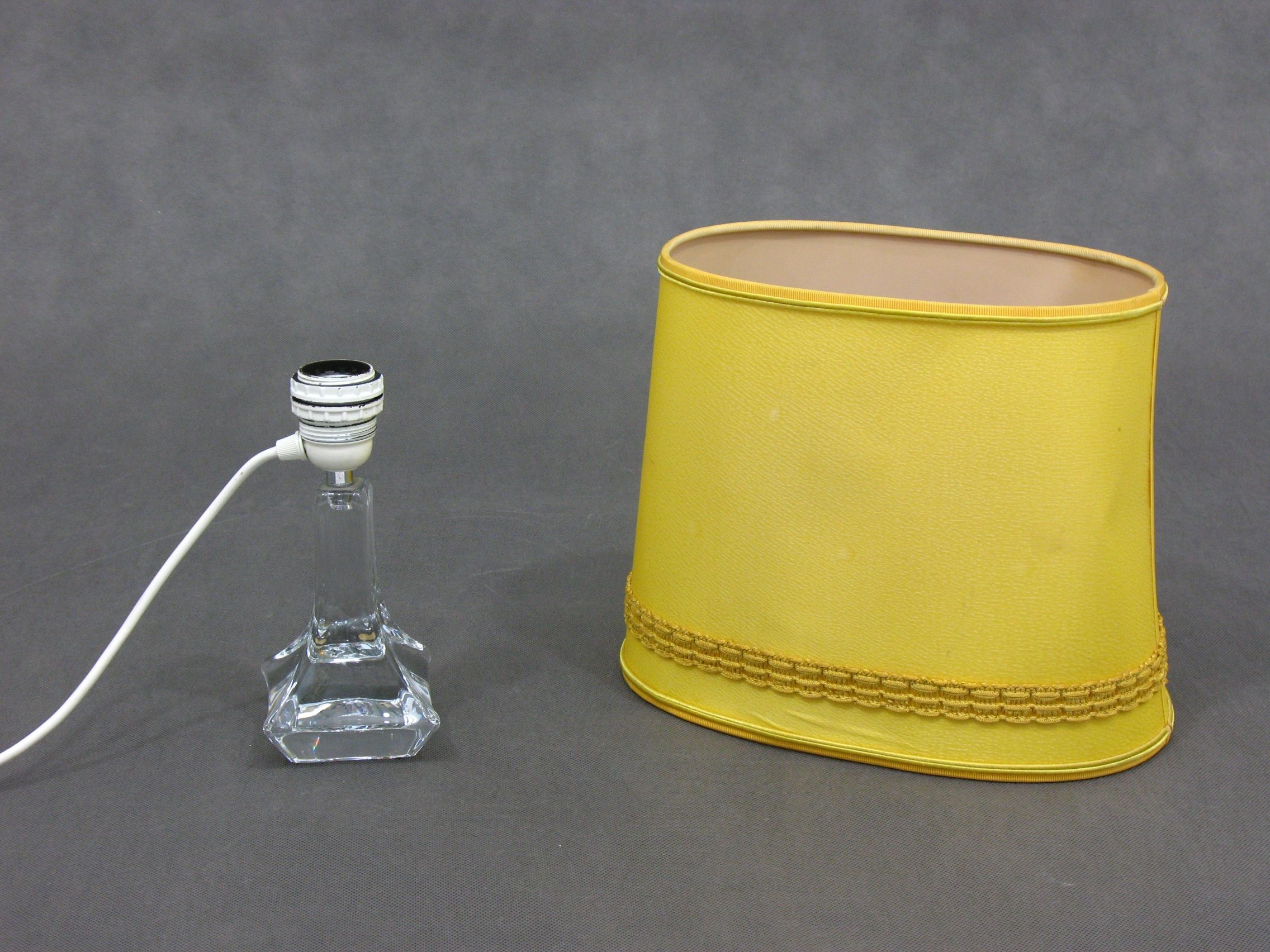 Lampe de table en verre de Daum, années 1960