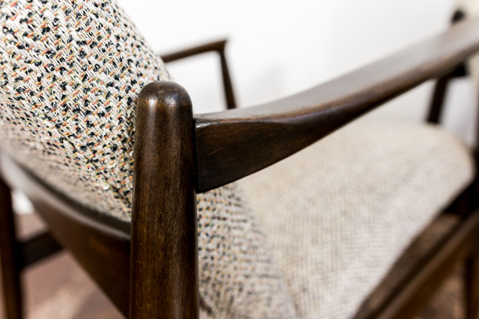 Pair of restored vintage GFM-64 armchairs by Edmund Homa, 1960s