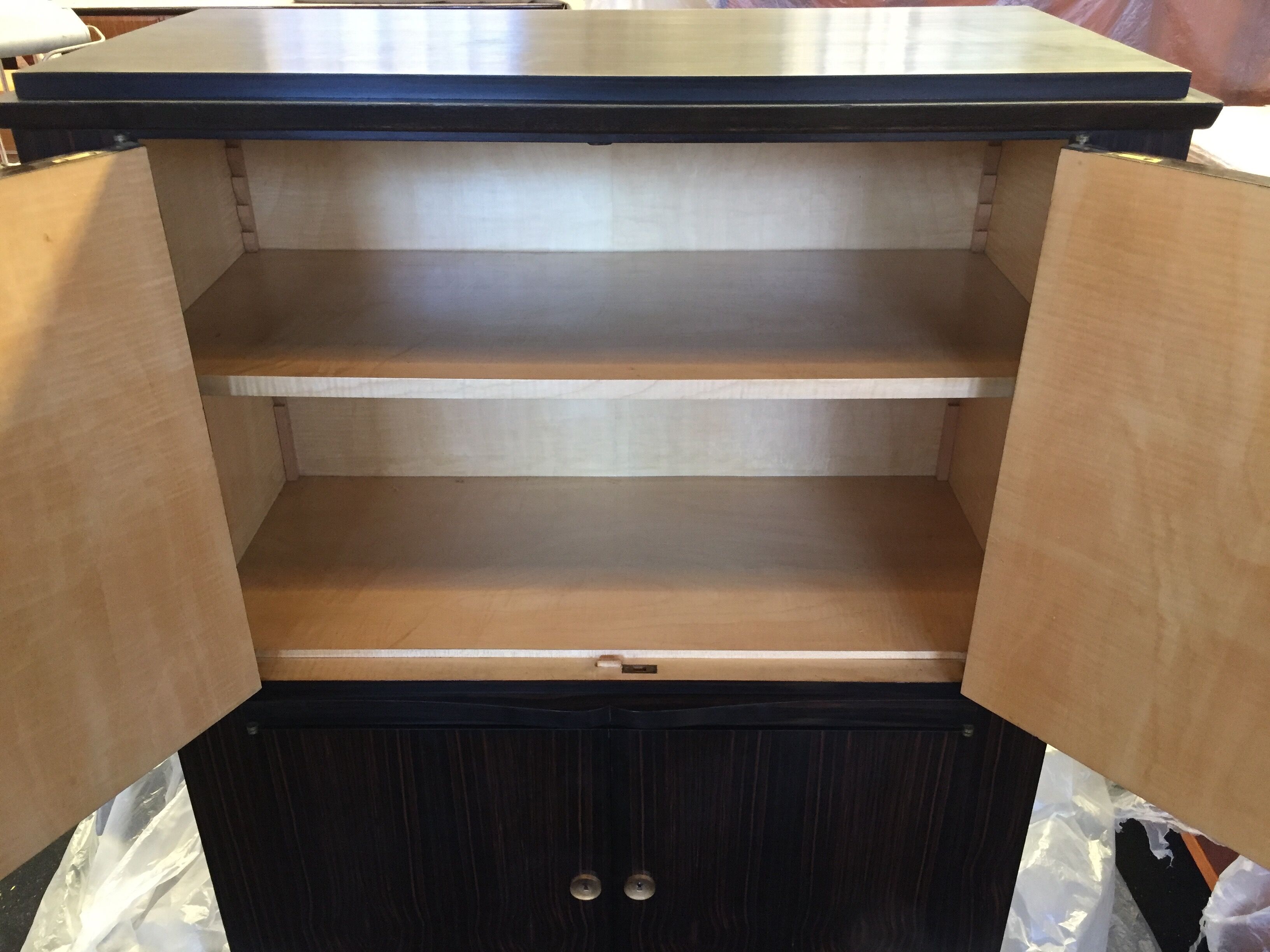 Cabinet Art Deco in macassar