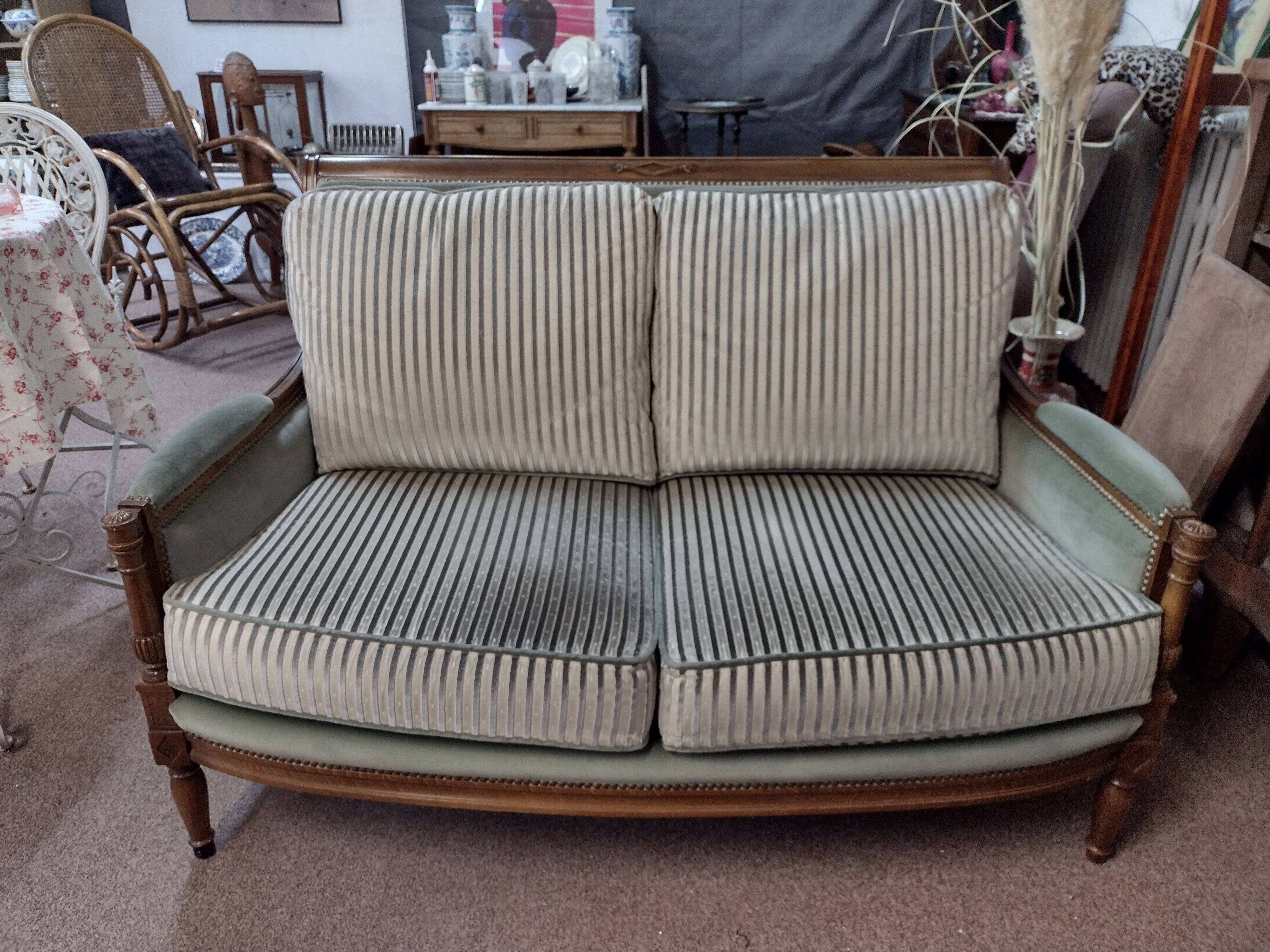 Sofa style Louis Philippe