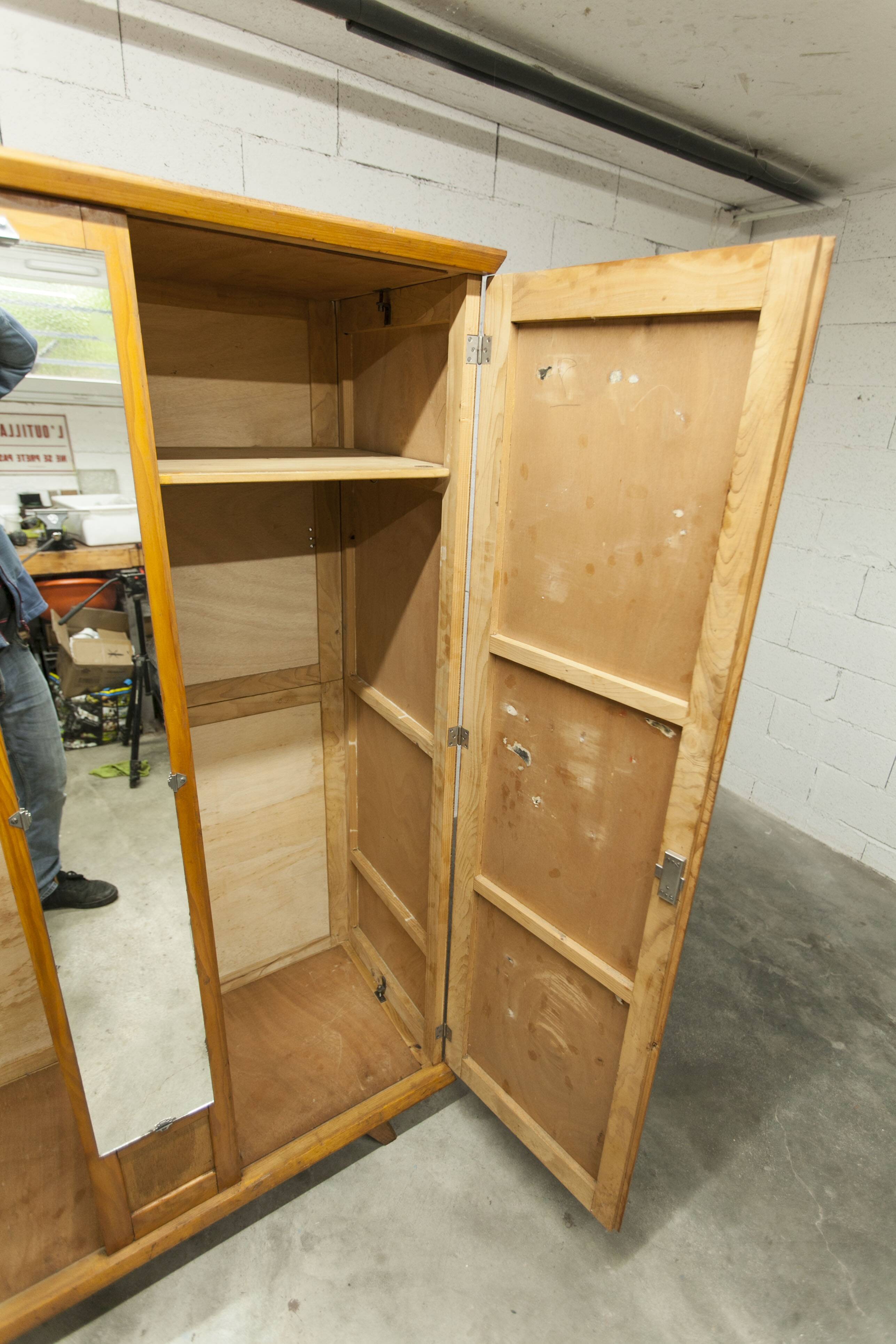 1950s Parisian wardrobe with mirror, 135 x 19 cm