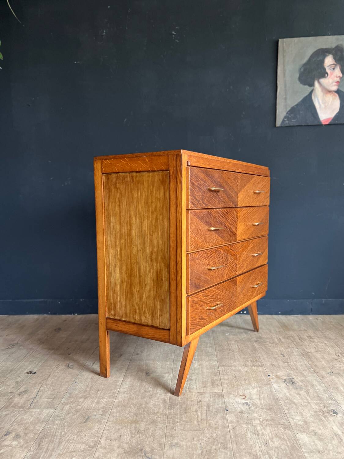 Commode vintage