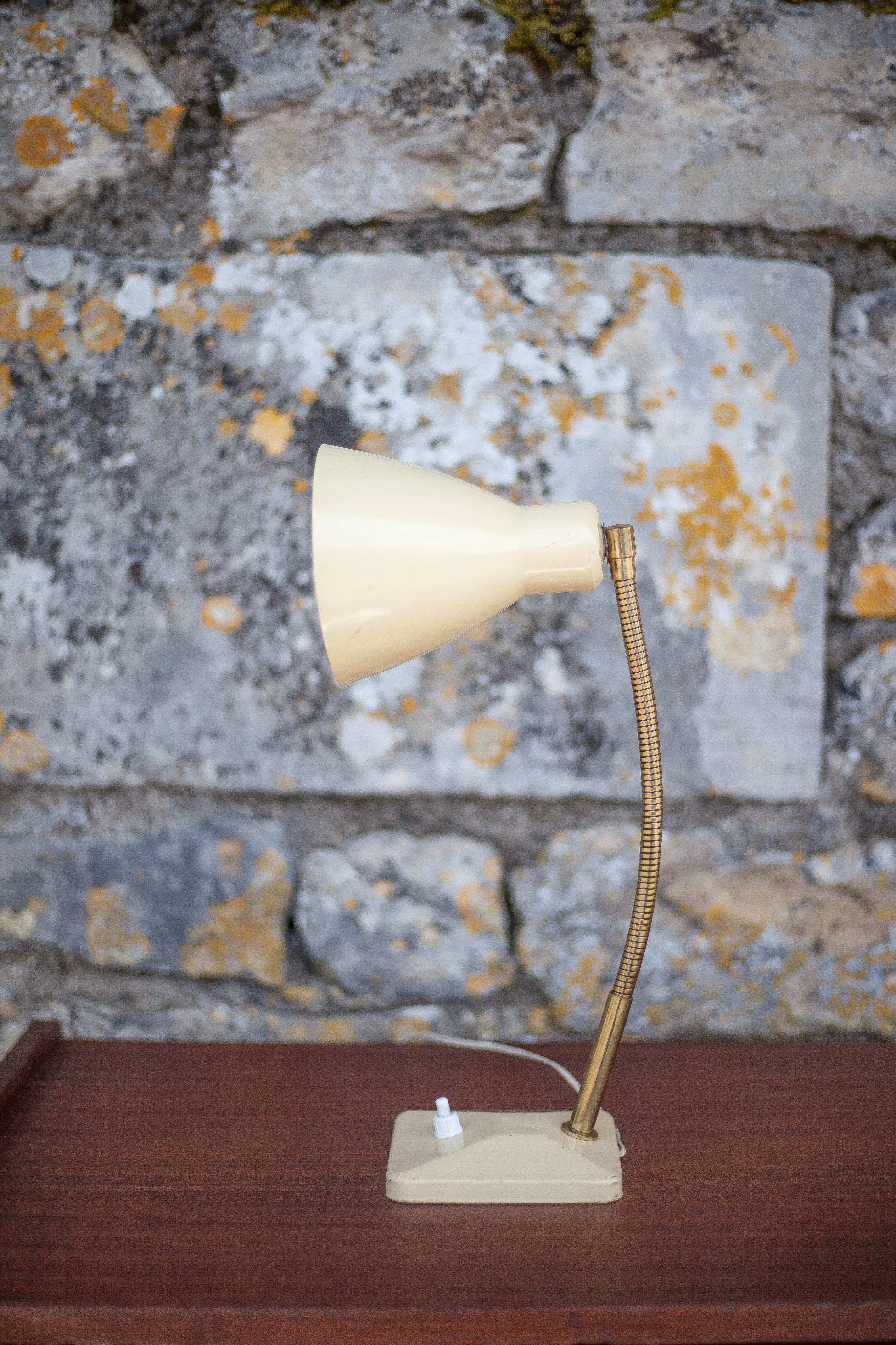 Table lamp aluminor